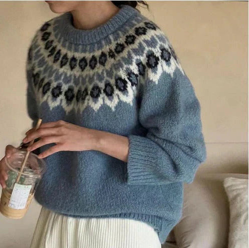 Ariana | Retro Sweater